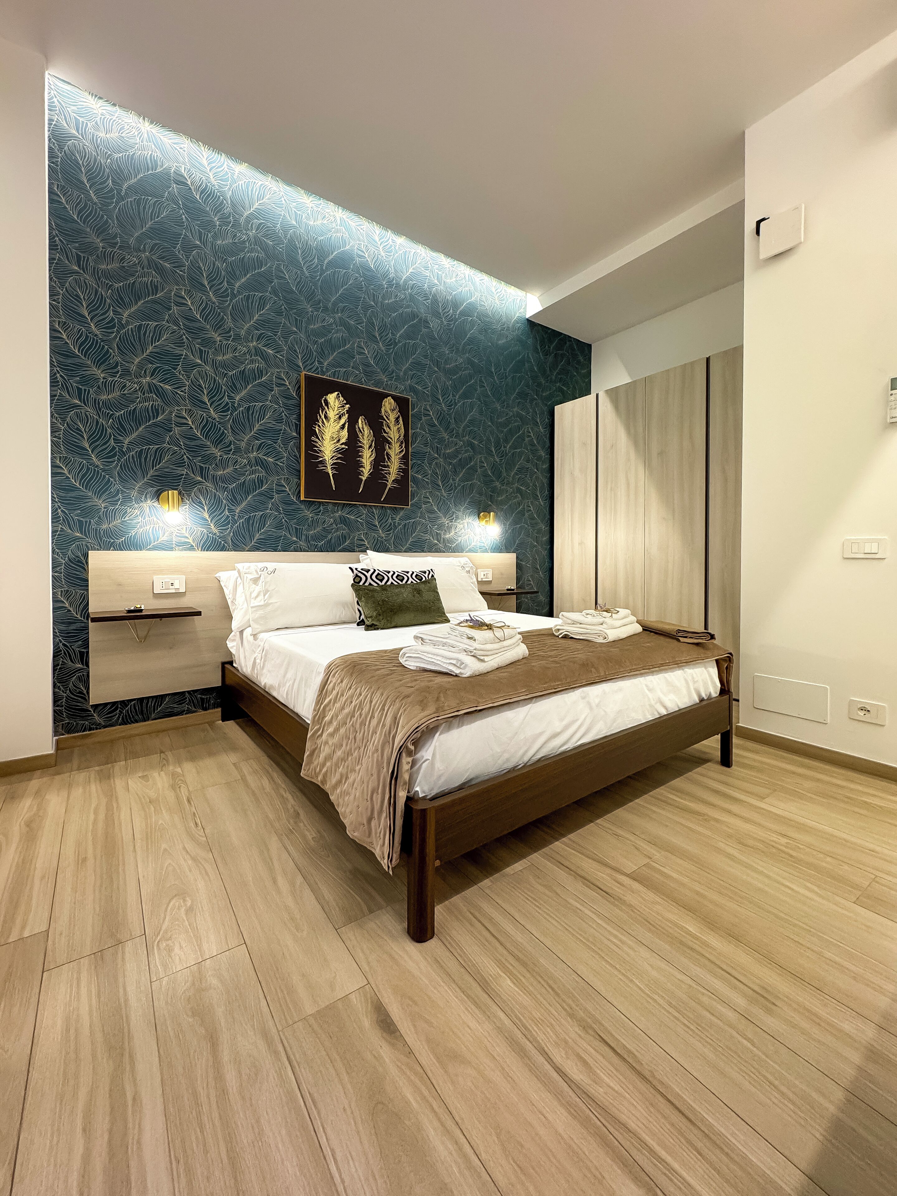 Apartment, Garden View | In-room safe, desk, laptop workspace, soundproofing