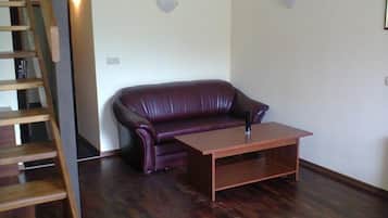Suite, Balkon, Bergblick | Innenbereich