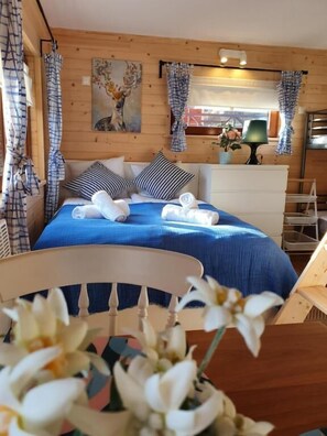 In-room safe, individually decorated, individually furnished - Pensjonat Jaga (Muszyna)