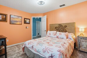 Room - Marvelous 3-bedroom house with pool, hot tub, and lanai on Amelia Island (Fernandina Beach)