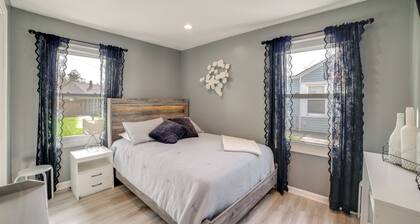 Pet Friendly w/ Yard! Modern La Porte Home By Dtwn