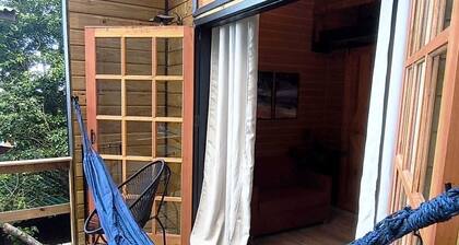 Tucano Chalet with sea and nature views of Solidão Beach