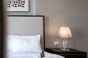 House - Free Housekeeping Visits During Your Stay - Stayshort - Stunning 1 Bed in Maritime City That Sleeps 2 (Dubai)