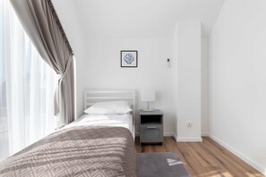 2 Schlafzimmer, Bügeleisen/Bügelbrett, Reisekinderbett, WLAN