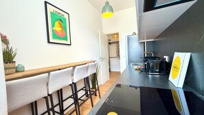 Appartamento Superior, 2 camere da letto | Cucina privata | Frigorifero con congelatore, piano cottura, lavastoviglie