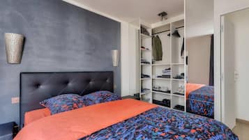 Comfort Apartment, City View | Iron/ironing board, free WiFi