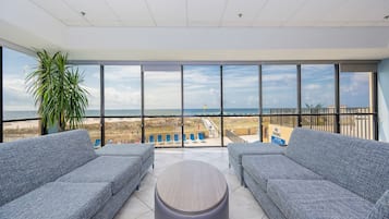 Condo, 3 quartos | Parte interna
