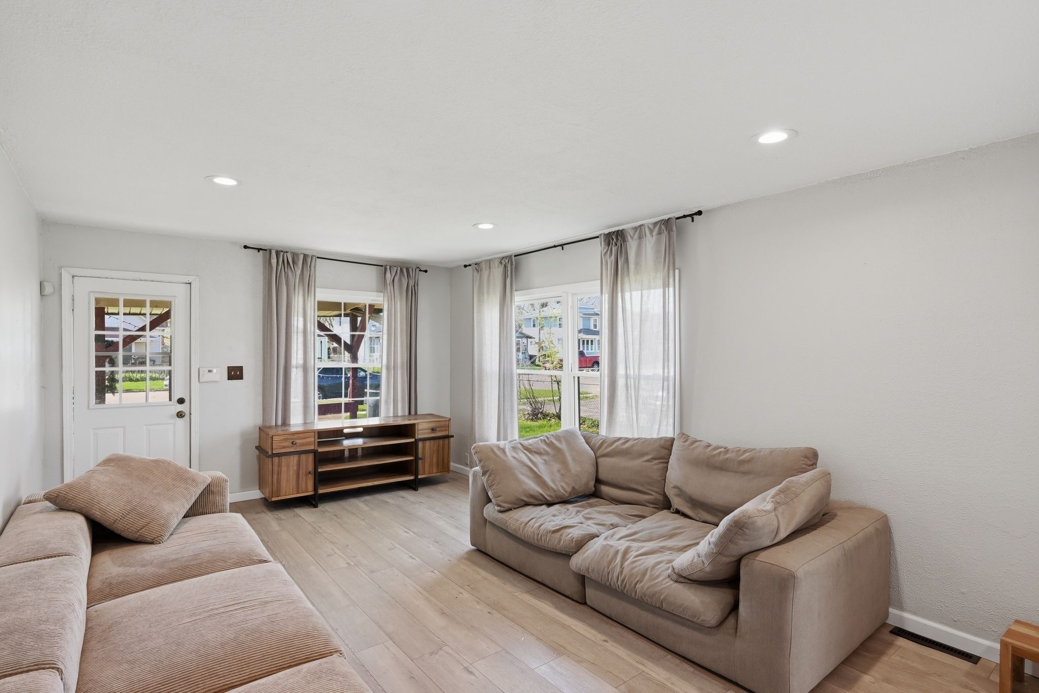 Casa, 4 habitaciones | Área de sala de estar