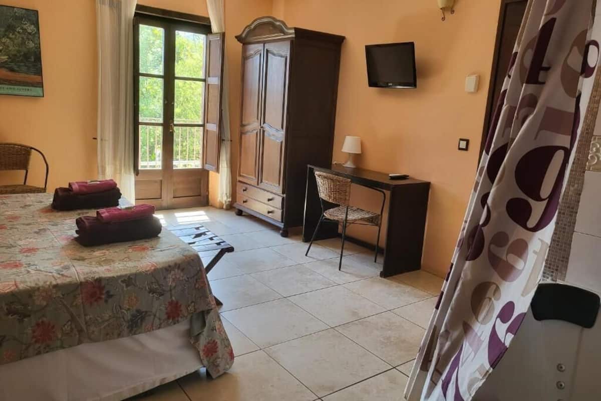 Deluxe-sviitti, parveke, näköala pihalle