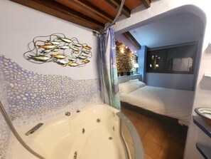 Junior Suite, Canal View | Free WiFi - Hotel Pasteral (La Cellera de Ter)