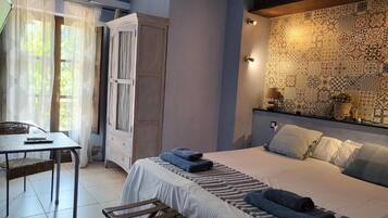 Habitación Deluxe doble, balcón, vistas al jardín | Wifi gratis