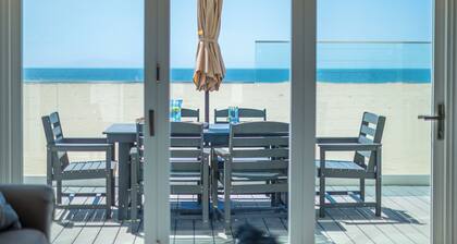 871 MBR - Blue Haven | Oceanfront 4BR Luxury Beach House with Deck & Hot Tub