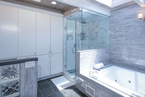 Shower, towels