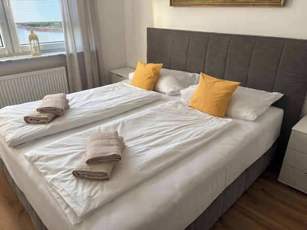 2 Schlafzimmer, Bügeleisen/Bügelbrett, Reisekinderbett, WLAN