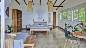 1 bedroom, WiFi (free), bed sheets