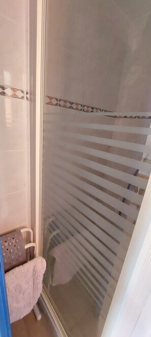 Bathroom - Charming Apartment with Panoramic Views in Collioure (Collioure)