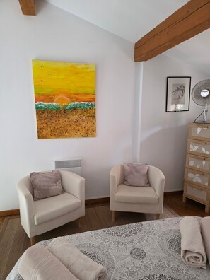 Room - Charming Apartment with Panoramic Views in Collioure (Collioure)