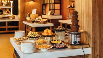 Petit déjeuner buffet compris tous les jours