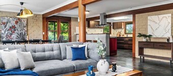 Large Modern Organic Bali-Inspired family Retreat