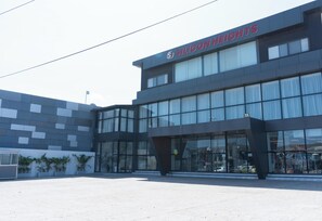 Esterni