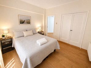 6 bedrooms, iron/ironing board, WiFi, bed sheets - Spacious central apartment Concepción (Concepción)