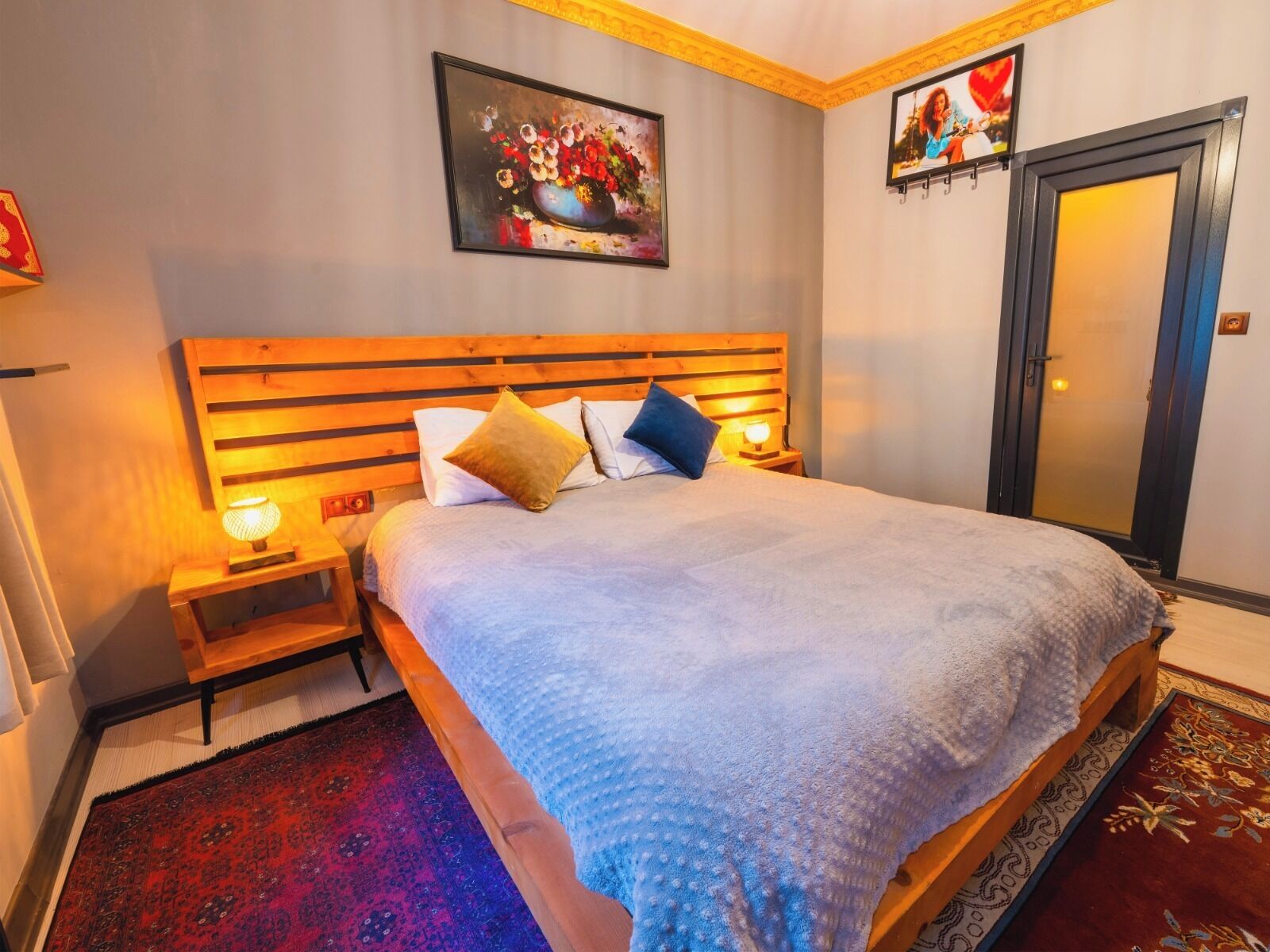 Comfort Room, Hill View