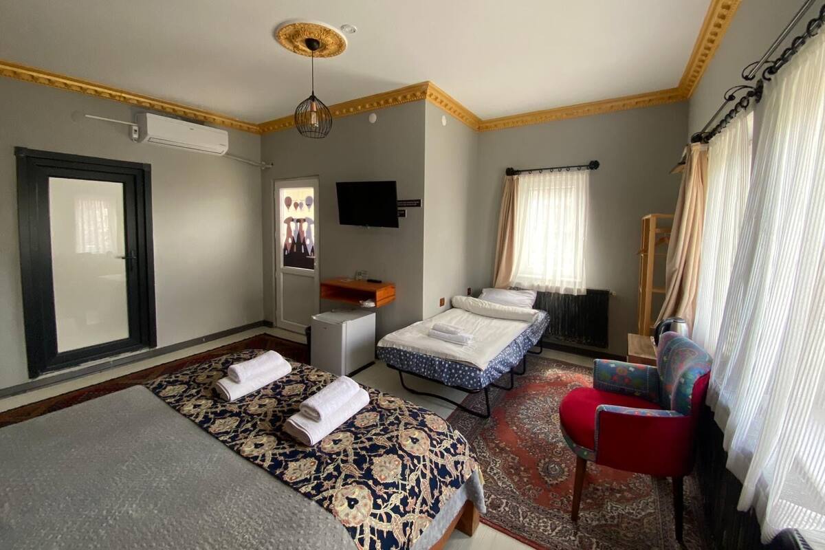 Habitació triple júnior, vistes a la ciutat