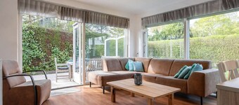 Holiday home with garden in Kortgene - Klaverhoek 6