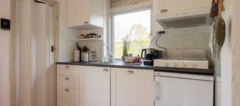 Holiday home with garden in Kortgene - Klaverhoek 6