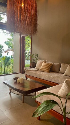 Living area - Jungle Villa (Puyo)