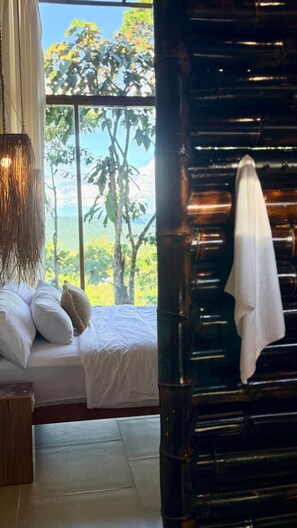 3 bedrooms, WiFi, bed sheets, wheelchair access - Jungle Villa (Puyo)