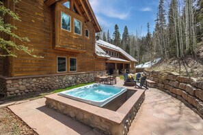 Bañera de hidromasaje exterior