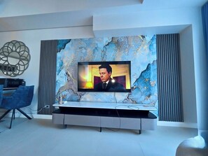 Interior - Cozy 1-bedroom condo in serene Cebu City with AC and gym (Cebu City)