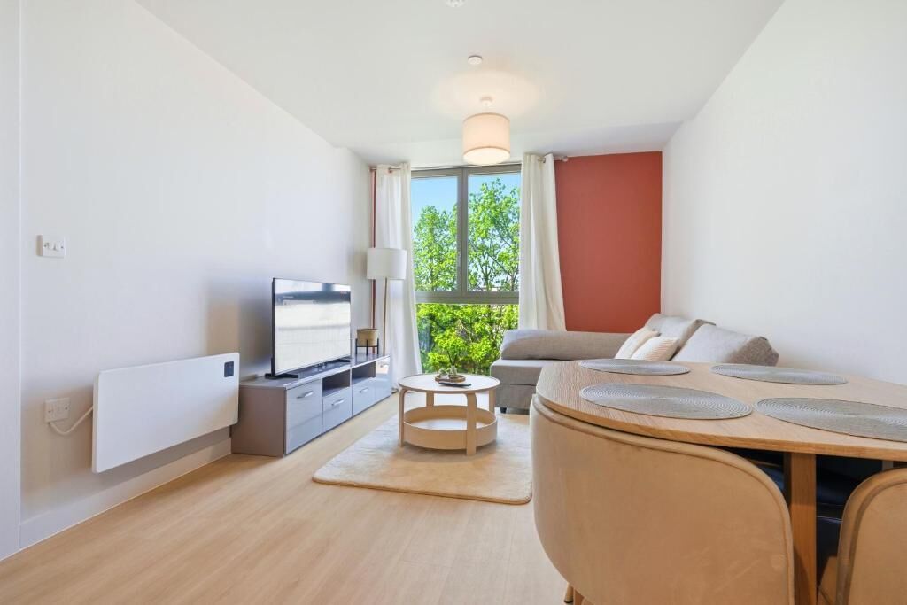 Luxury Apartment, 1 King Bed with Sofa bed, Non Smoking, Kitchenette | Living area