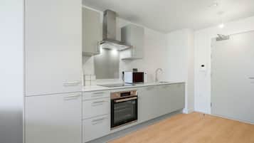 Luxury Apartment, 1 King Bed with Sofa bed, Non Smoking, Kitchenette | Private kitchen | Full-sized fridge, microwave, dishwasher, cookware/dishes/utensils
