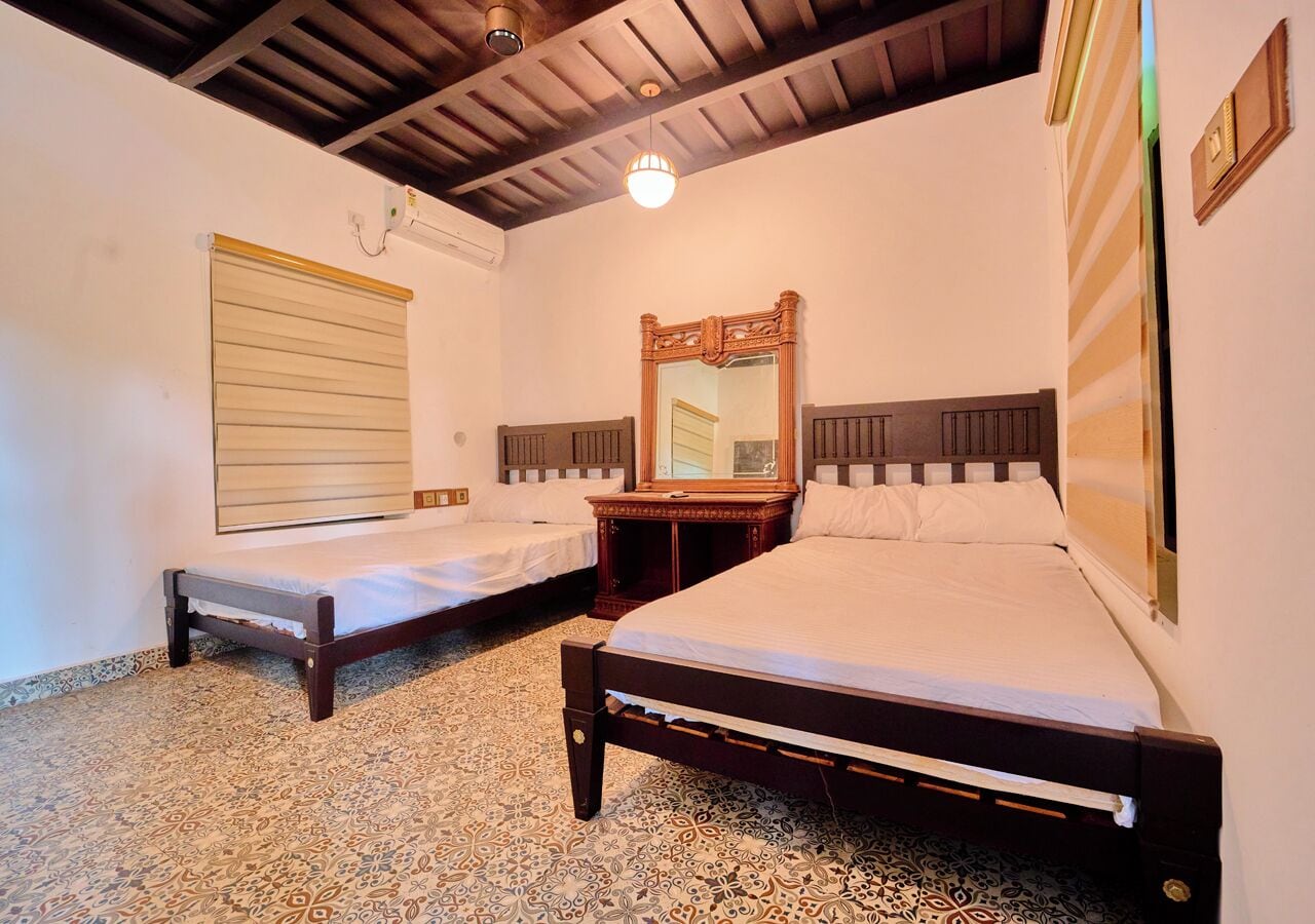 Traditional Villa, Balcony | Frette Italian sheets, premium bedding, rollaway beds, free WiFi