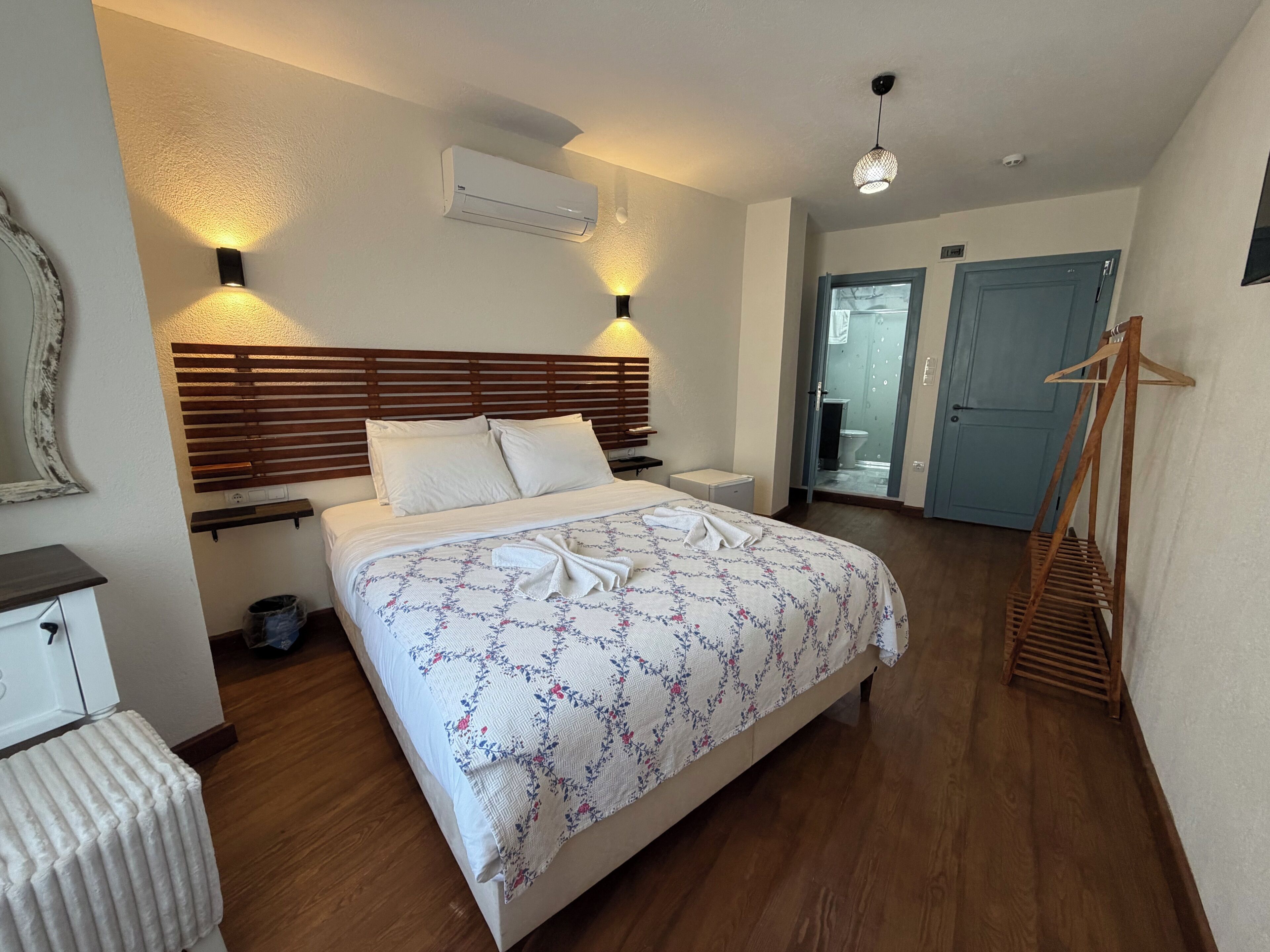 Tripla Standard, vista piscina