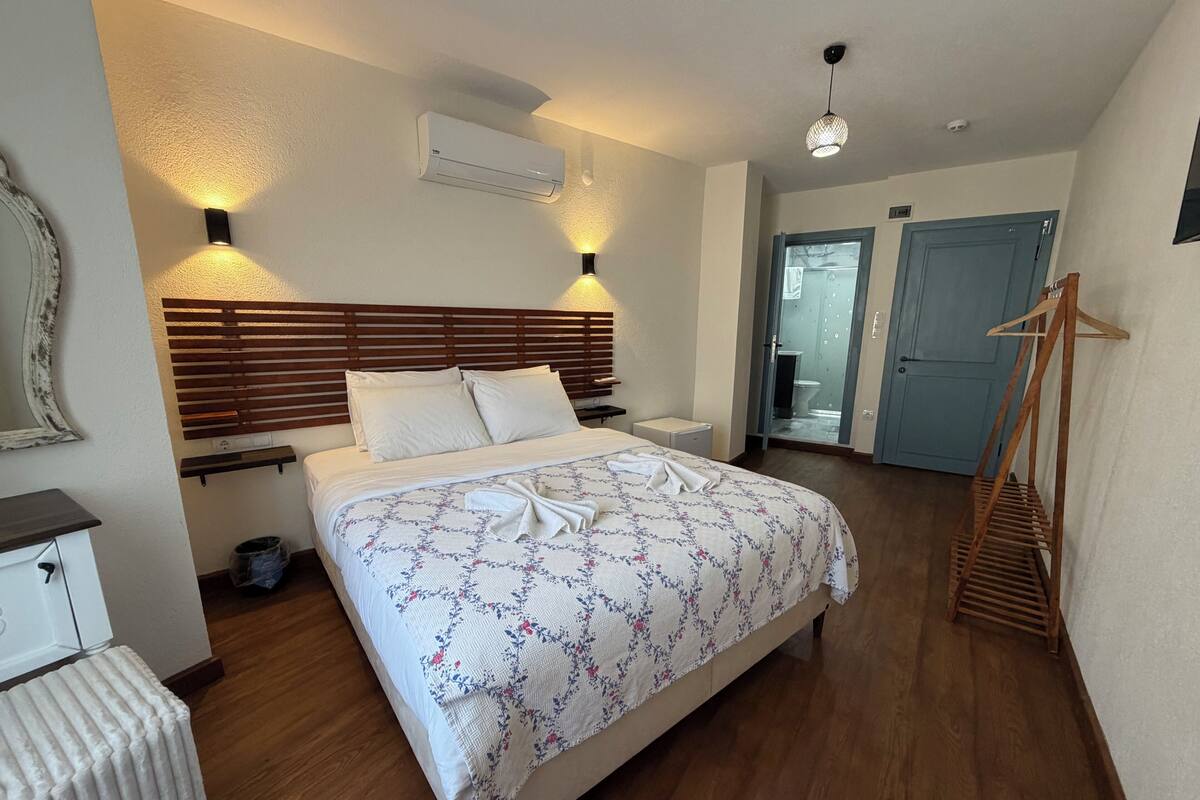 Tripla Standard, vista piscina