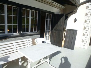 Outdoor dining - Chesa Giattin°, (Bergün/Bravuogn), 150 by Interhome (Bergün)