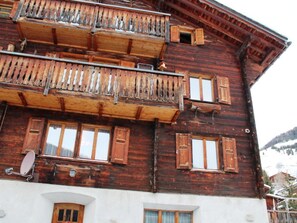 Unclassified image, 4 of 18, button - Decurtins, (Rueras/Sedrun), 661.01 by Interhome (Rueras Dieni)
