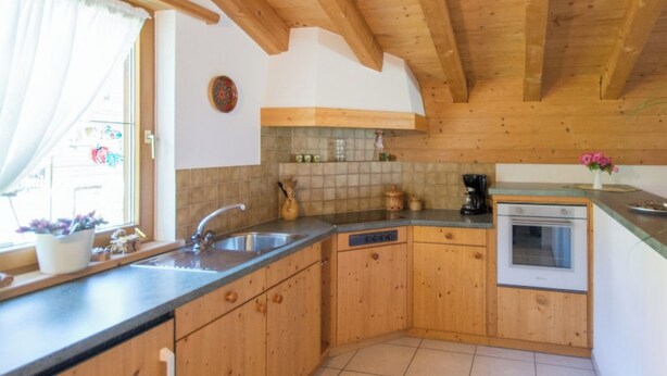 Fridge, oven, cookware/dishes/utensils - Cuntera Venzin, (Curaglia), 5002 by Interhome (Baselgia)