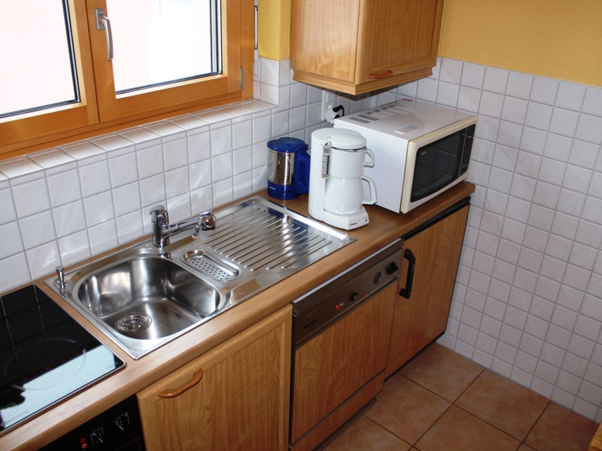 Frigorifero, microonde, forno, lavastoviglie