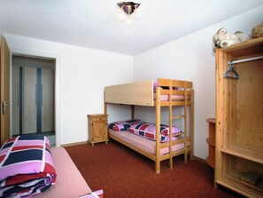 1 bedroom, Internet - Tgèsa Pazzola Huonder-Monn, (Bugnei/Sedrun). by Interhome (Sedrun)