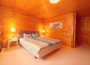 Internet - Chalet Dargun Bünter, (Camischolas/Sedrun). by Interhome (Camischolas)