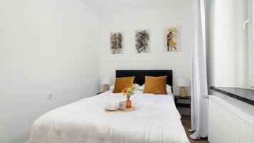 1 bedroom, iron/ironing board, travel cot, WiFi