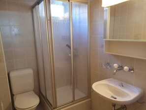 Bathroom - Citrini, (Sedrun). by Interhome (Sedrun)