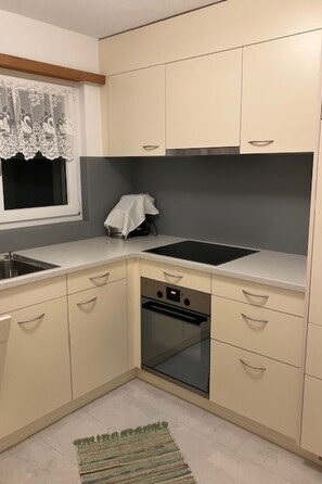 Fridge, oven, dishwasher, cookware/dishes/utensils - Casa Acla Caduff, (Disentis/Mustér). by Interhome (Disentis)