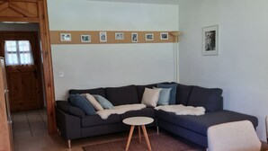 Living area - Tgèsa Plaun Pazzola R Loretz, (Rueras/Sedrun), 681.01 by Interhome (Rueras Dieni)