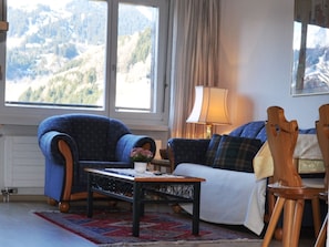 TV, DVD player - Disentiserhof Hönig, (Disentis/Mustér), 1048 by Interhome (Disentis)