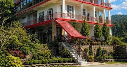 Brothers Hotel & Restaurant